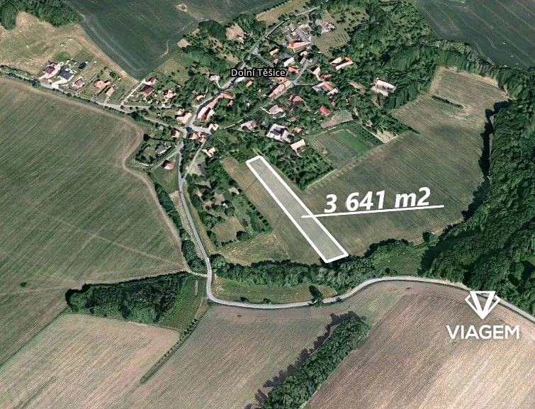 Prodej podílu 1/2 pole 1820 m²